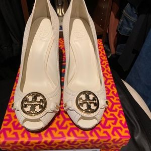 Brand New TORY BURCH SHOES size 7